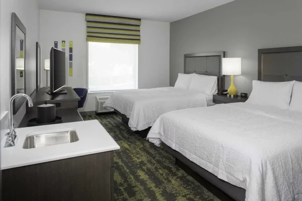 two queen bed room at hampton inn and suites