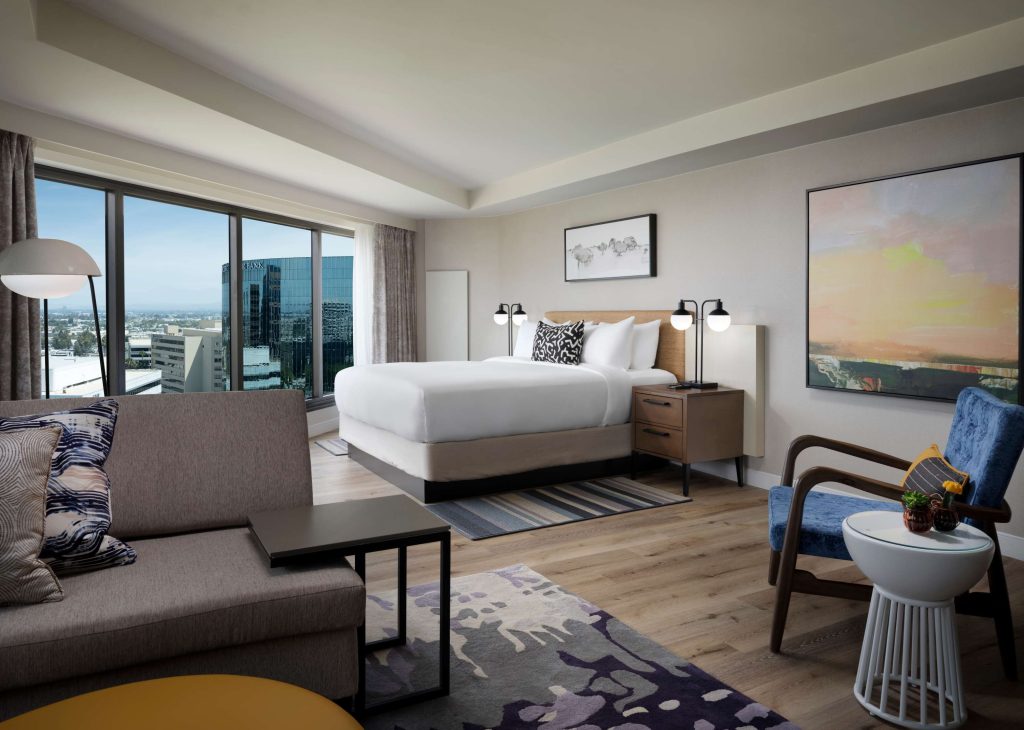 king studio room at sonesta irvine